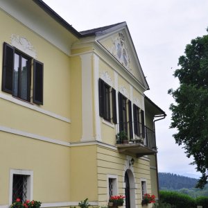 Medium 'Schloss Töltschach bei Maria Saal in Kärnten' in der Kategorie 'Archäologie'