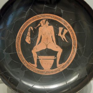 Attisch-rotfigurige Vase (Altes Museum Berlin)
