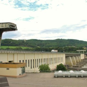 Donau-Kraftwerk Ybbs-Persenbeug