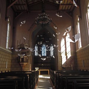 Flugdrachen in der Johanneskirche in Klagenfurt