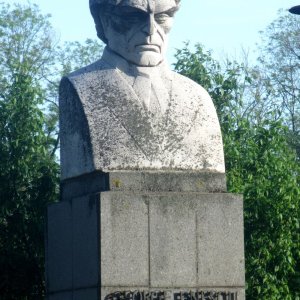 Denkmal George Enescu, Oradea