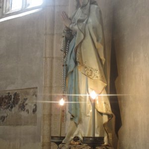 Marienstatue in der Klausenburger Michaelskirche/ Cluj-Napoca