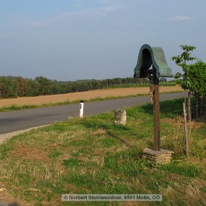 Rotes Kreuz bei Schiltern