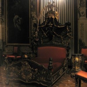 Hermesvilla. Im kaiserlichen Schlafgemach.