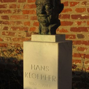 Weststeirische Mundartdichtung- Erinnerungsbüste an Hans Klöpfer, Grazer Sc