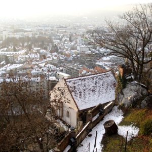 Blick von der Stallbastei zum Starcke-Häuschen, Grazer Schloßberg