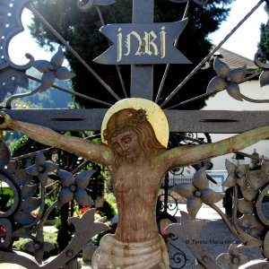 Friedhof bei der Pfarrkirche Traunkirchen