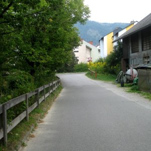 Auf dem Weg zum Ortskern St. Lambrecht