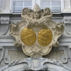 Benediktinerstift St. Lambrecht- Eingang/ Wappen