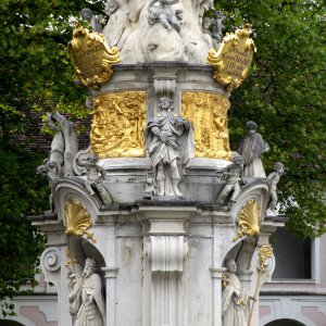 Detail Dreifaltigkeitssäule, Stift Heiligenkreuz