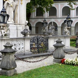 Stift Heiligenkreuz, Innenhof