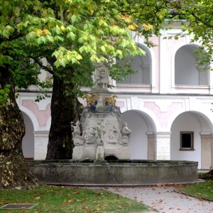 Stift Heiligenkreuz, Innenhof