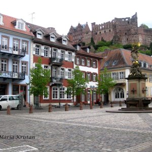 Heidelberg- Altstadt mit Blick auf das Heidelberger Schloss