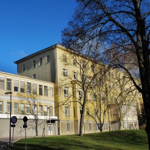 Leopold-Haus im Pulmologischen Zentrum des Otto-Wagner-Spital Penzing auf der Baumgartner Höhe