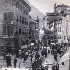 Medium 'Bozen Franziskanergasse' in der Kategorie 'Historische Ansichtskarten Südtirol'