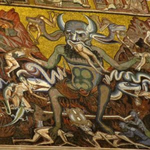 Darstellung des Bösen, Detail Baptisterium