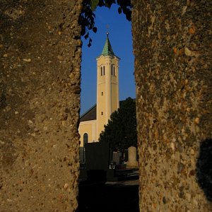 Kirche in Wallern (2)