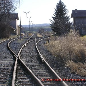 Bahnhofs-Einfahrt