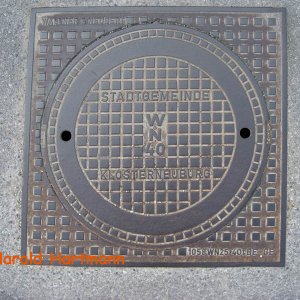 Medium 'Schachtdeckel Klosterneuburg' in der Kategorie 'Kanaldeckel, Schachtdeckel'