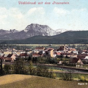 Vöcklabruck mit dem Traunstein 1908
