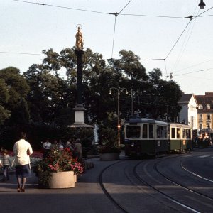 Mariensäule und Straßenbahn am Eisernen Tor, Graz