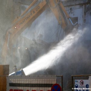 Schneekanonen in der Stadt Innsbruck