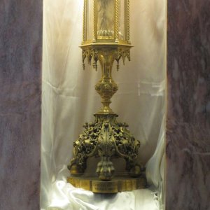 Medium 'Reliquie der Heiligen Katharina von Siena' in der Kategorie 'Volksreligiosität'