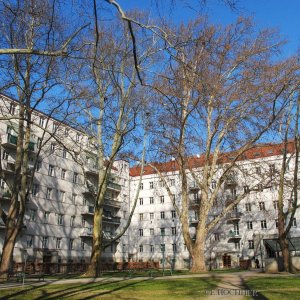 Wohnhausanlage Engels-Hof in Wien-Brigittenau