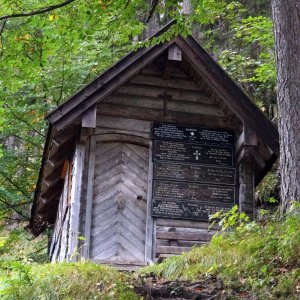 Medium 'Leichenläden' in der Kategorie 'Umgang mit dem Tod'