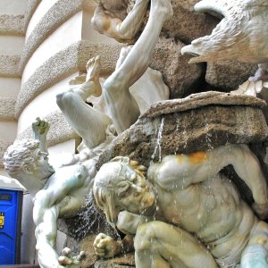 Die Macht zu Lande - Detail, Michaelerplatz