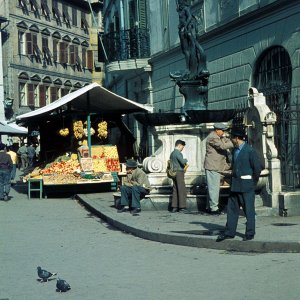 Bozen: Obstmarkt und Neptunbrunnen