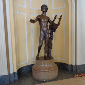 Mozarteum Großer Saal Mozart Statue Foyer