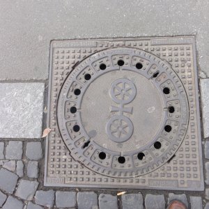 Kanaldeckel der Stadt Mainz, Deutschland