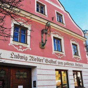 Schildwirtshaus  Zum Goldenen Rössel