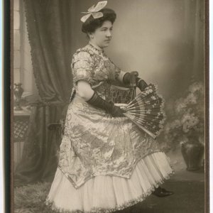 ballkleid etwa 1915