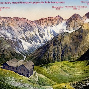 Innsbrucker Hütte und Tribulaungruppe