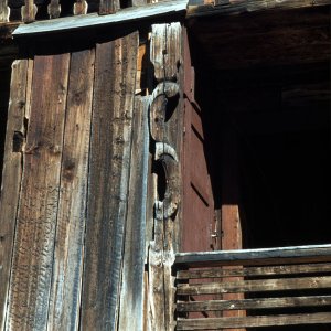 Zierblende Holz