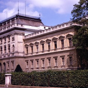 Hauptgebäude der Karl-Franzens-Universität Graz