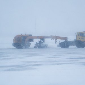 Kittilä - Video: Schneeräumung am Flughafen