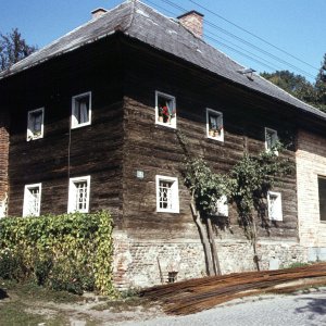 Hausruckhaus in Ampflwang