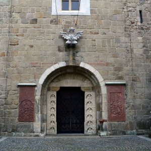 Westportal der Pfarrkirche von Tulln (NÖ)