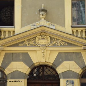 Innsbruck, Portal Müllerstrasse