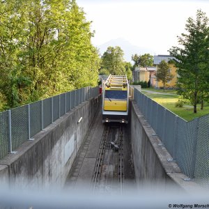 Hungerburgbahn Einfahrt Tunnel