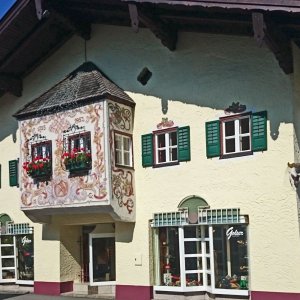 Schuster, St.Johann in Tirol