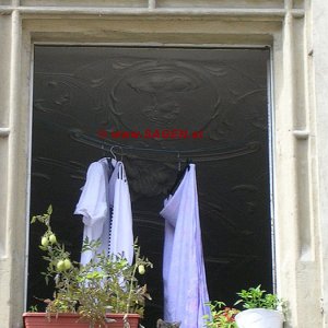 Stilleben Fenster in Stein an der Donau