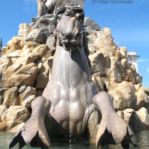 Brunnen, Detail
