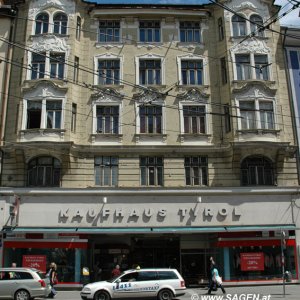 ehemalige Prachtstraße - Kaufhaus Tyrol 2