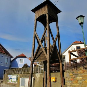 Medium 'Glockenturm Pömling' in der Kategorie 'Glockentürme Niederösterreich'