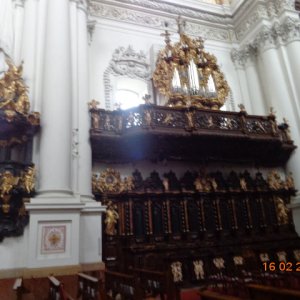 Orgel Kanzel Chorgestühl