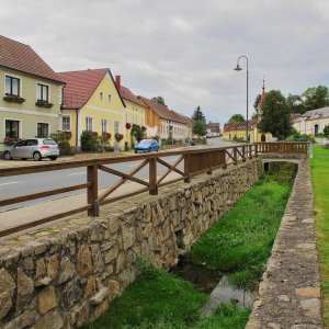 Dorfbach in Weinpolz